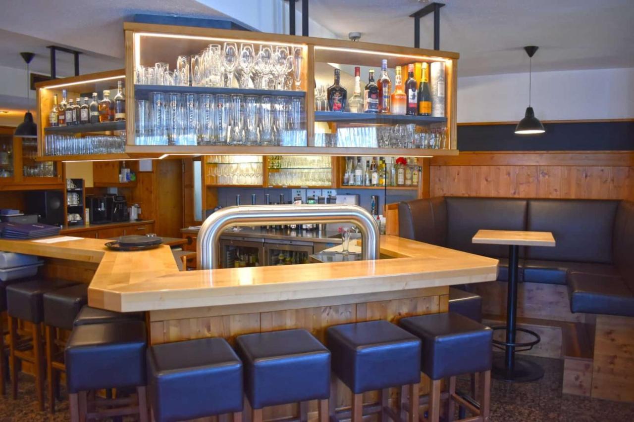 Hotel Und Restaurant Nehrener Hof Dış mekan fotoğraf