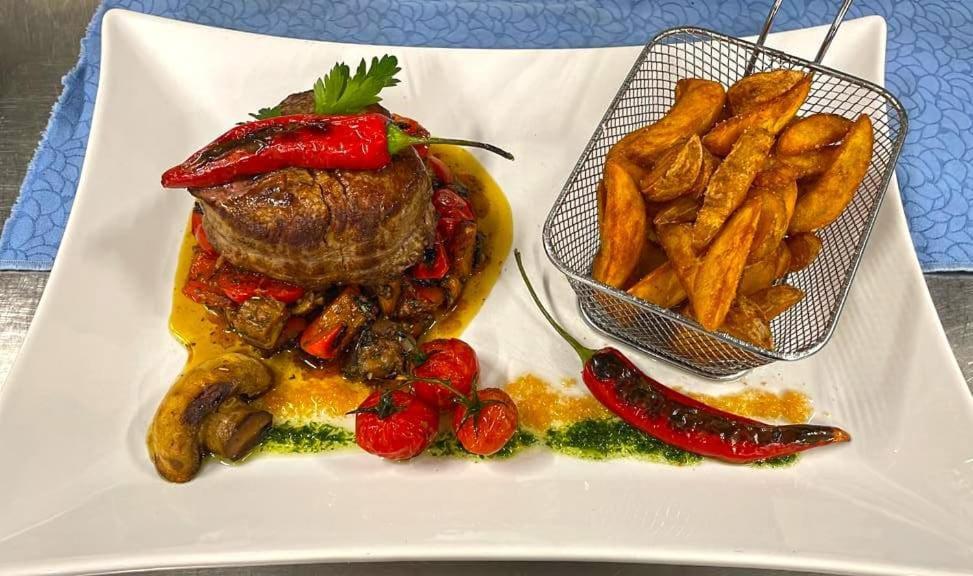 Hotel Und Restaurant Nehrener Hof Dış mekan fotoğraf