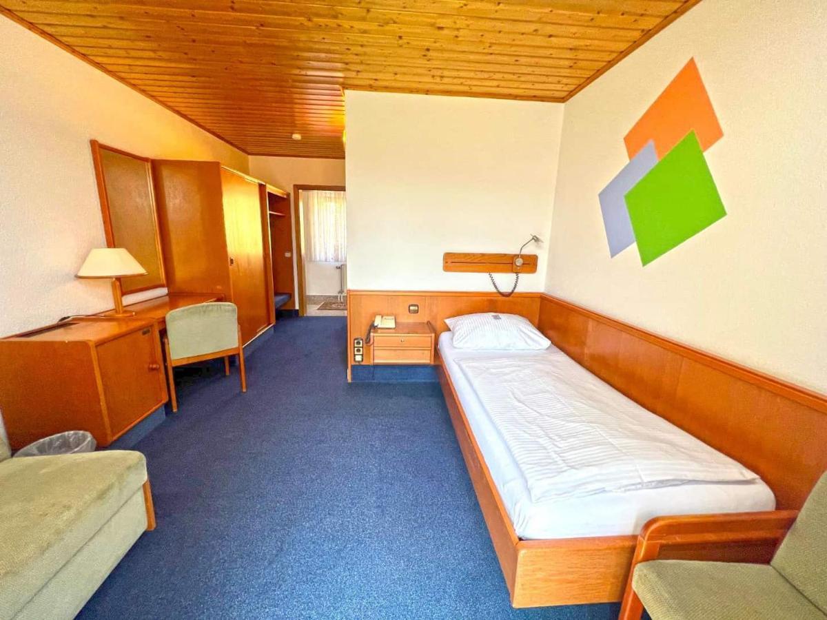 Hotel Und Restaurant Nehrener Hof Dış mekan fotoğraf
