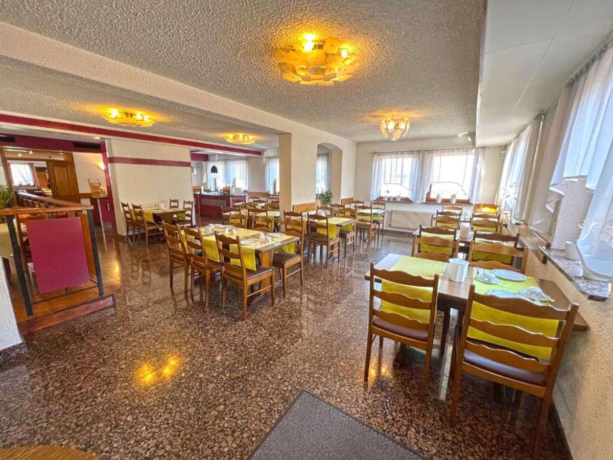 Hotel Und Restaurant Nehrener Hof Dış mekan fotoğraf
