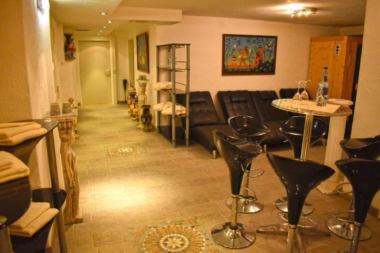Hotel Und Restaurant Nehrener Hof Dış mekan fotoğraf